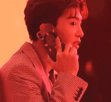 李晨花样宠爱范丞丞,却被小舅子的手机壳抢了镜?