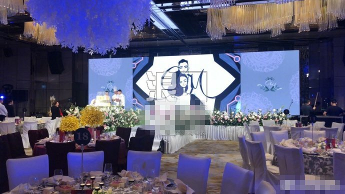 阿娇婚礼直击!跟老公大秀恩爱,婚前情路坎坷曾直言没人娶自己!