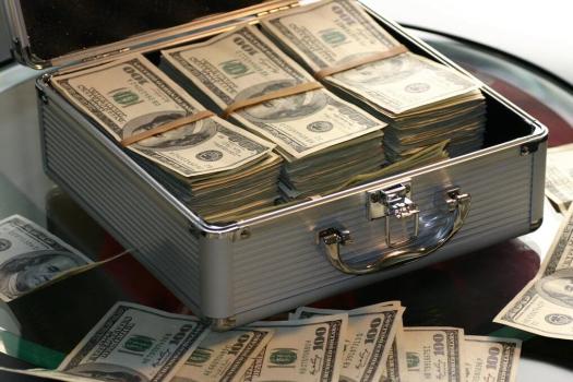 私人发放贷款属于违法犯罪吗?私人放贷是否违