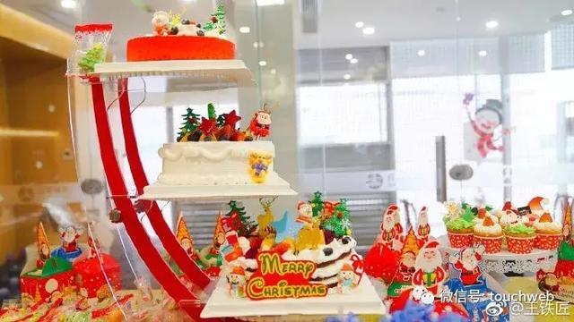 快播创始人王欣晒团队合照：称蛰伏修炼 将陆续呈现新产品