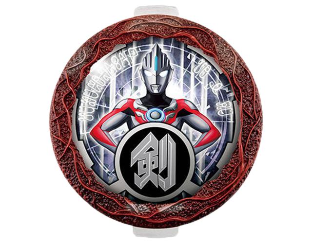 罗布奥特曼:5颗隐藏型水晶,原生欧布被腐蚀,初代奥特曼太闪耀