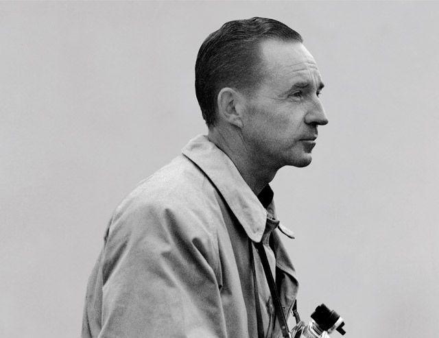 如何给美国总统当乙方