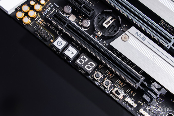 华硕PRIME X299-DELUXE II主板评测：能驾驭18核处理器的大师