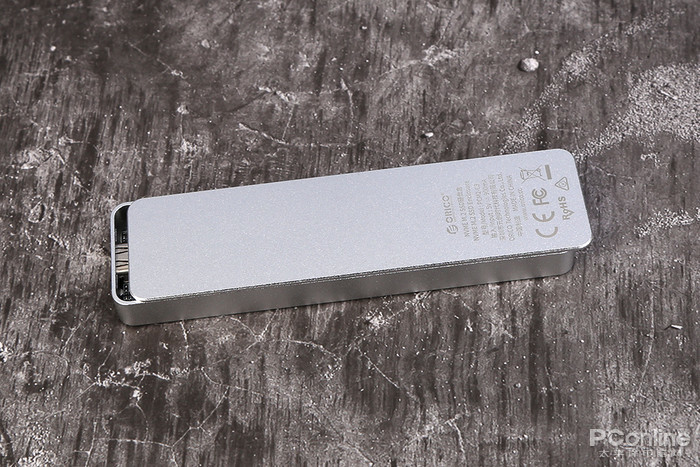 ORICO PCM2-C3 NVMe M.2 SSD硬盘盒 评测:轻松DIY一个中端小巧移动固态