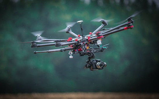 如何通过无人机取证来揭示操控者身份