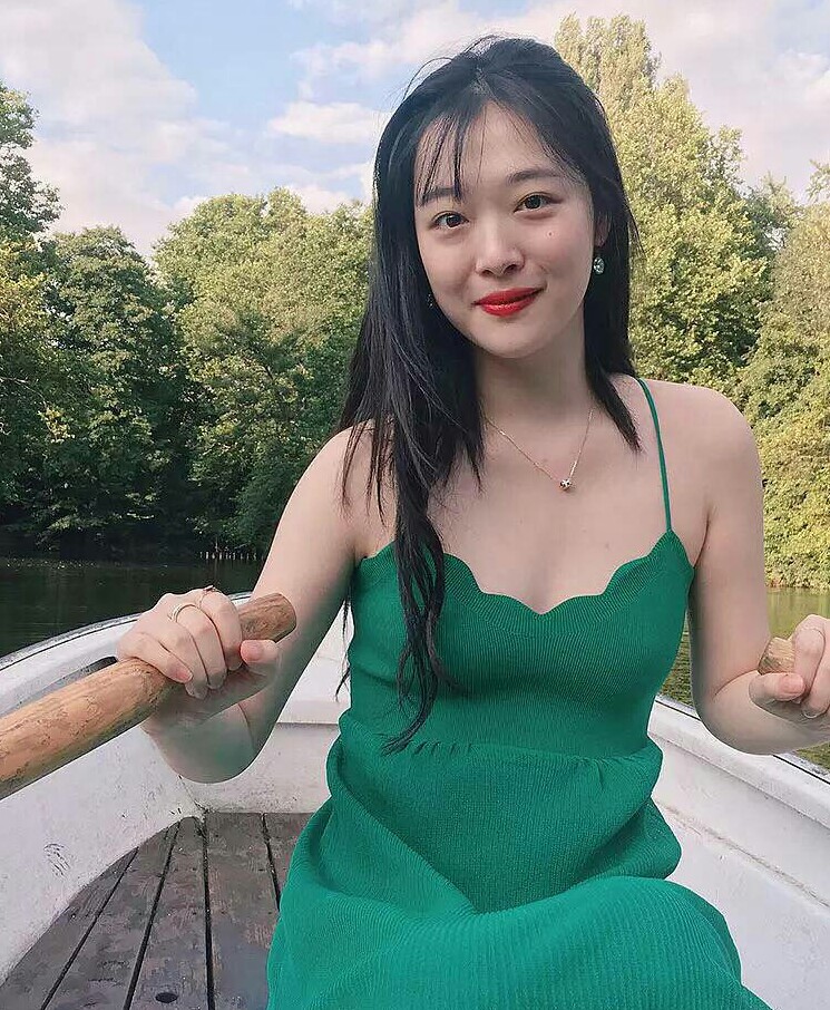 沈月胖到小肚子都出来了！这是女星该有的身材吗？