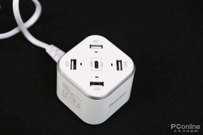 手机再多也不怕 这个充电站1V5还能实现快充：航嘉Smart C充电站评测