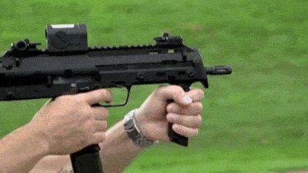 MP7这支防弹衣杀手，对穿防弹头盔无压力，为什么没人用？