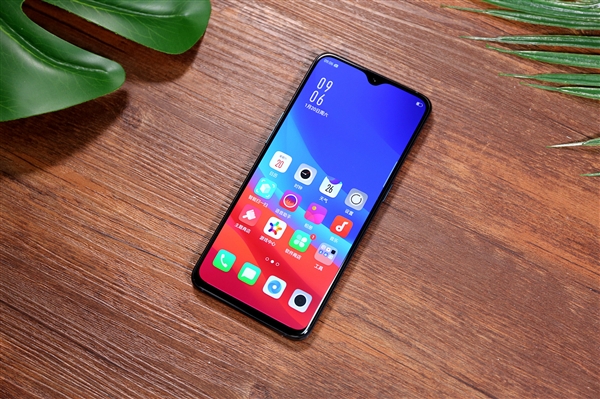 OPPO开启ColorOS 6公测:R15/R15梦境版用户速升