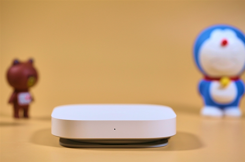 免APP、即插即备份 荣耀存储让备份像充电一样简单便捷