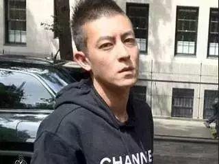 飞机头发型适合什么脸型?男生头发较厚可以留