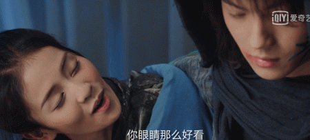 《招摇》颜值当道,最帅的不是许凯,网友都想嫁以一打十的她?