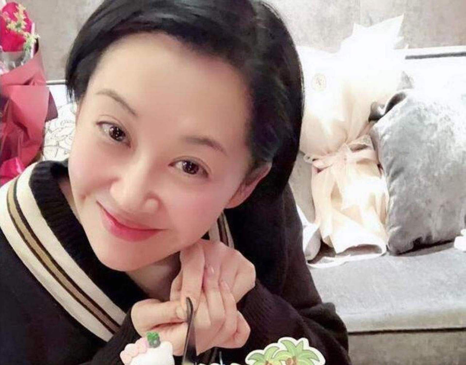 许晴拍vlog模仿大象，又被网友嘲讽满屏的做作？