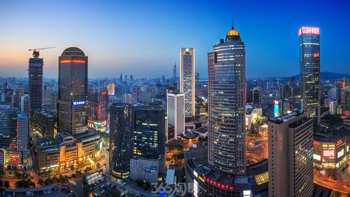 鉴赏:中国顶级步行街之南京新街口商业街