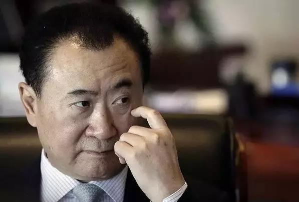 王健林又甩卖了旗下万达百货业务 这次由苏宁张近东接盘