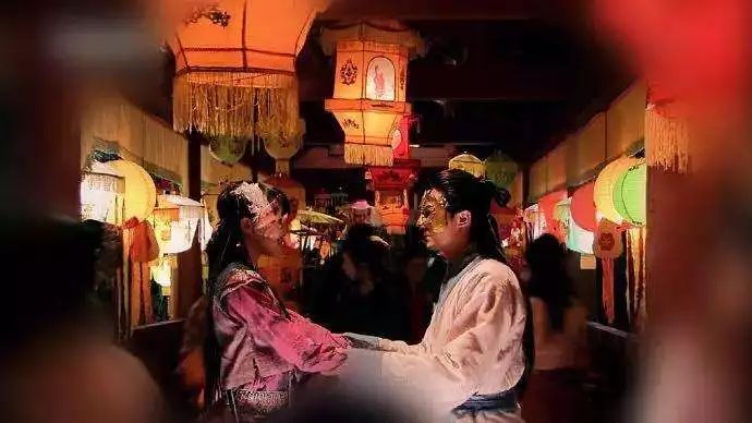 元宵节才是中国最正统的「情人节」，没对象的你还顶得住吗？ | 唠氪儿