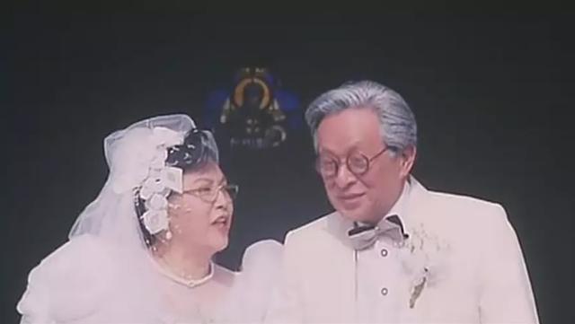 香港电影巅峰,星爷与哥哥抢张曼玉,一部看一次笑一次的经典喜剧
