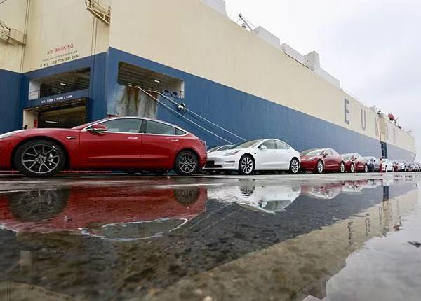 Model 3开始在中国大量交付，造梦者马斯克又要启航火星了