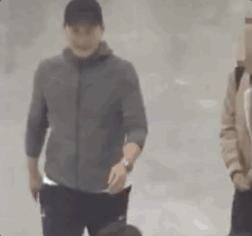 黎明一家三口低调回港,10个月大的女儿太抢镜了!