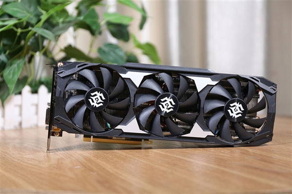 GPU-Z时隔80天终于升级：支持一大波新显卡