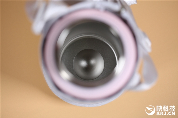 憨态可掬:米兔儿童保温杯图赏