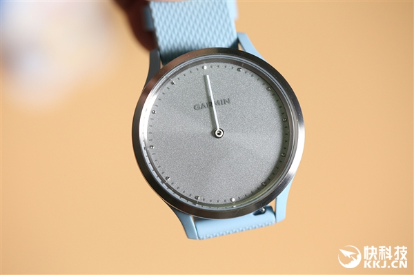 迪丽热巴代言 GARMIN指针式健康运动腕表开箱图赏