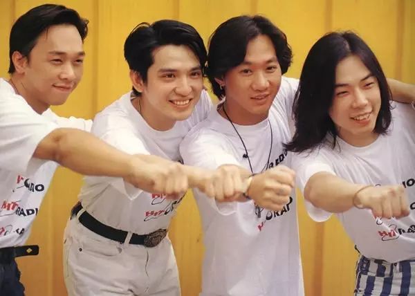 70、80后,一定要听的100首歌找全了,快收藏!