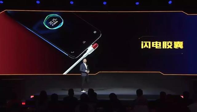 这台手机，跟它发布会上的CG一样炸裂！（破音）