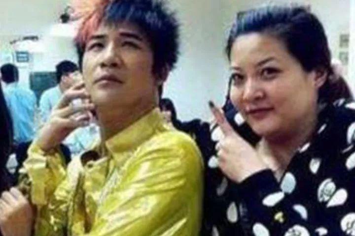 罗云熙的助理微博内容，简直就是一部《我与哥哥的恋爱日常》