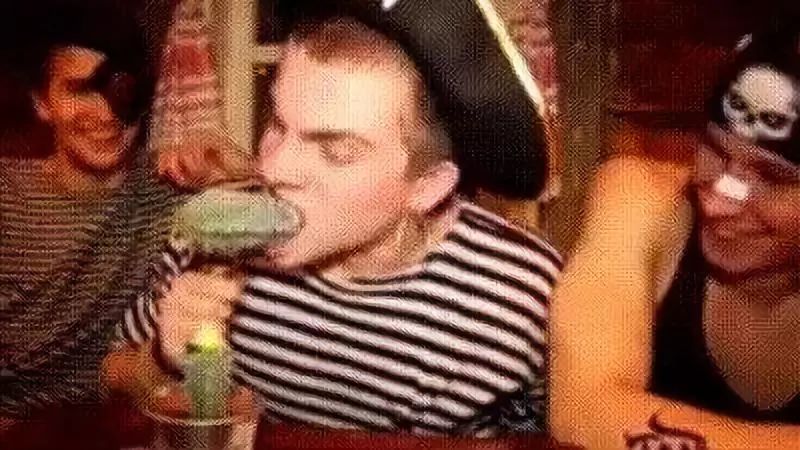 中国小伙第一次去俄罗斯出差，被当地姑娘震撼了……
