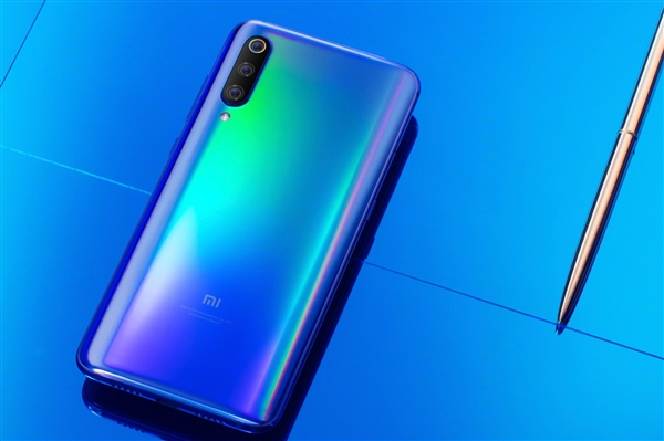 2019年用户更关注手机哪个功能?5G完胜折叠屏
