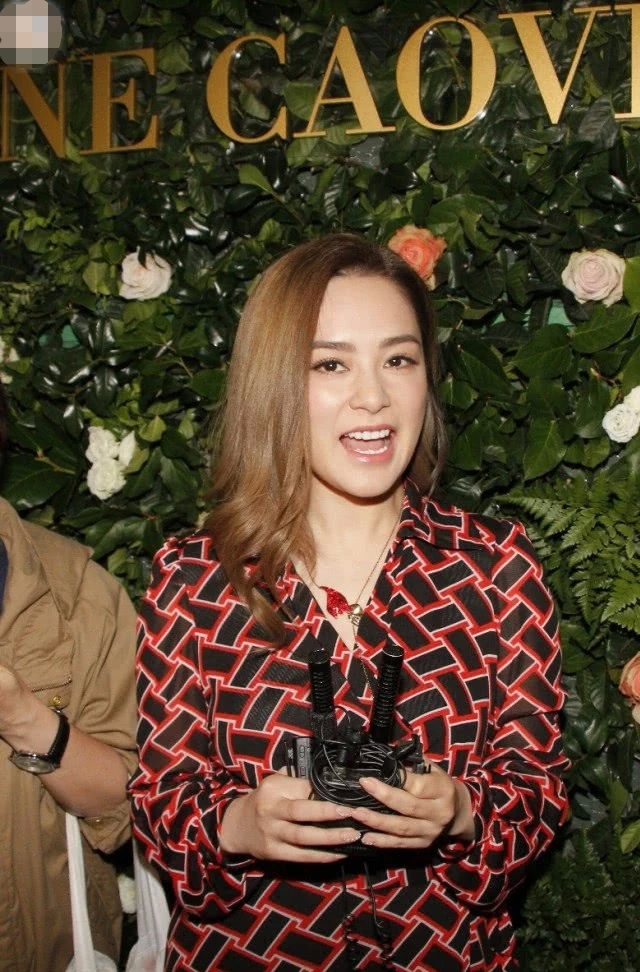 阿娇夫妇被指发福，赖弘国得知后表示愤怒，但却不让阿娇减肥