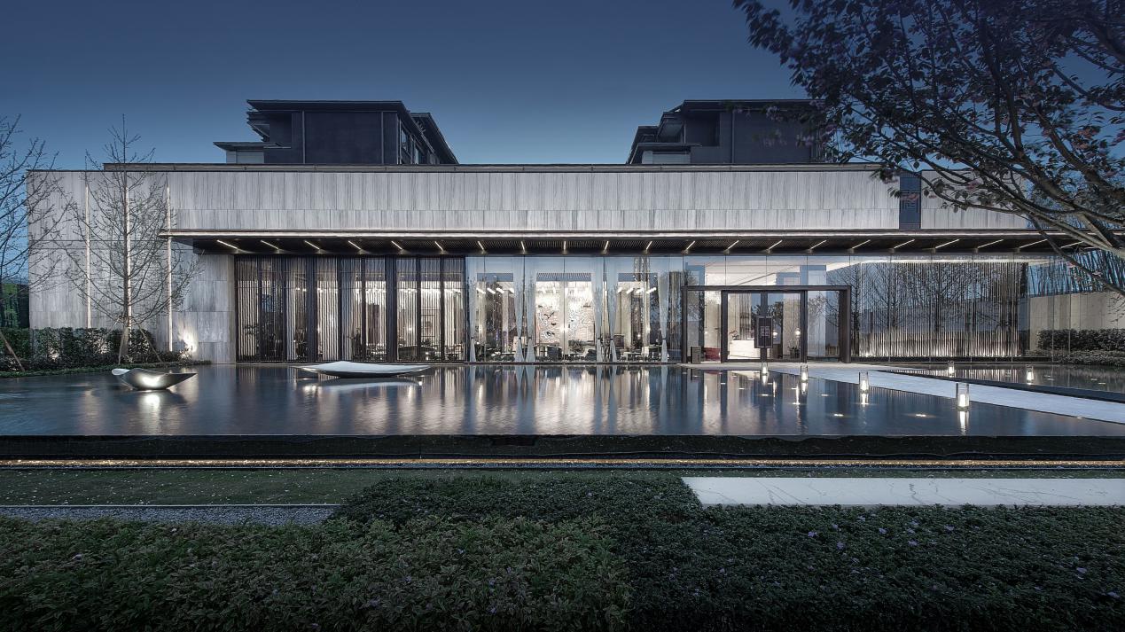 2019成都刮起龙卷风-龙湖18盘大秀全城