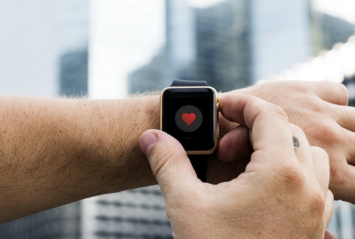 Apple Watch 真的有益健康吗？会不会引起医疗歧视？