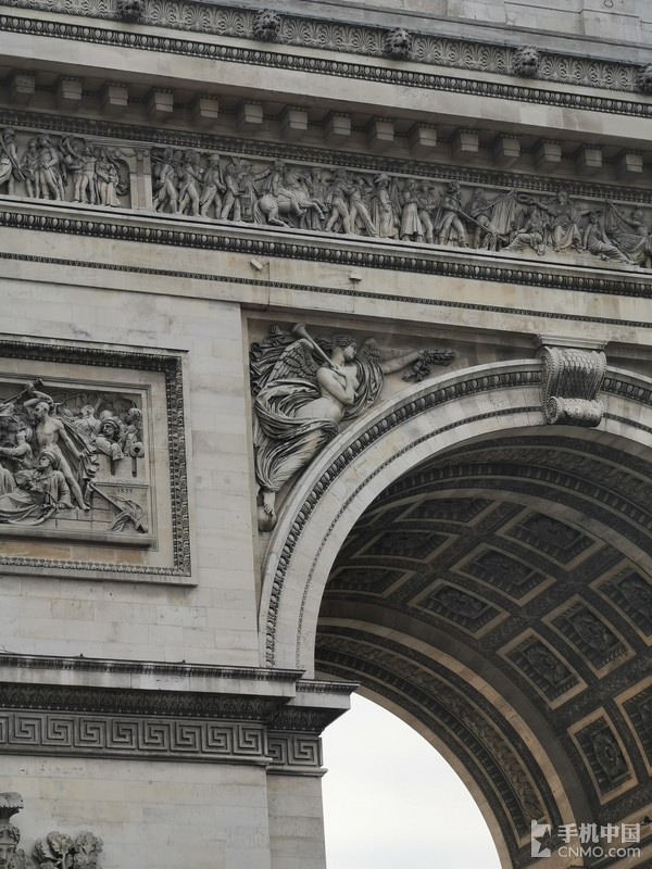 华为P30 Pro拍照表现如何?多组实拍样张为你