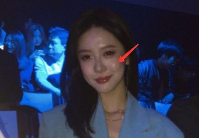 彭王者苹果肌都要溢出屏幕了，颜值仍然在时装周吊打女爱豆？