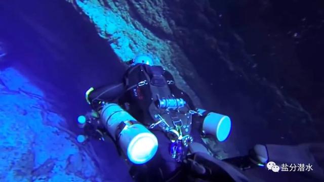 菲律宾最美奇景——The Hinatuan Enchanted River魔幻之河