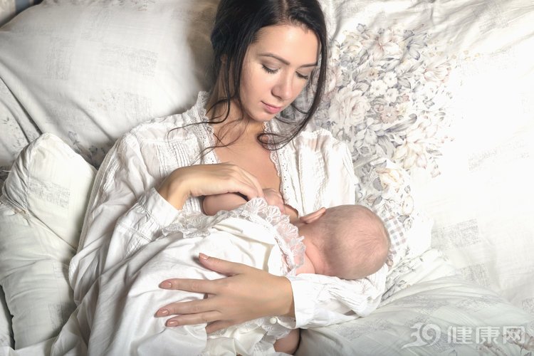 实不相瞒：比起母乳，配方奶有几个长处！