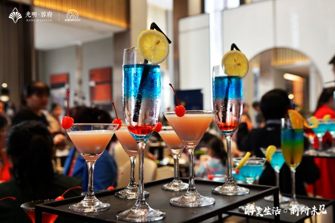 百位名仕齐聚，共鉴醉美生活