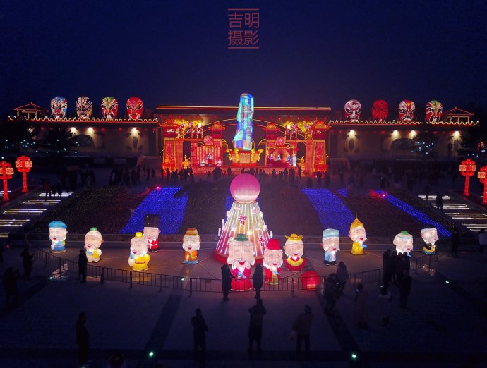 地平线下的古村落—陕州地坑院