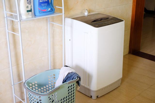 法乐5kg波轮洗衣机体验:专为小两口打造的定制小容量洗衣机!