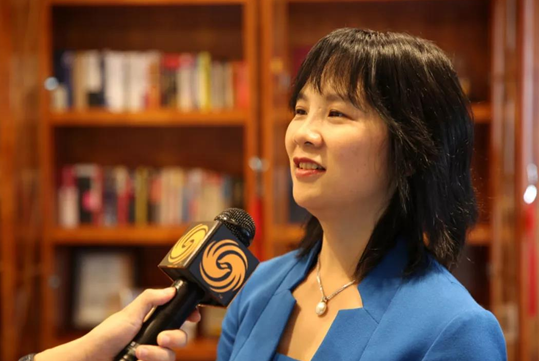 中天国富副总裁：A股资本市场最有可能挑起经济转型升级重任