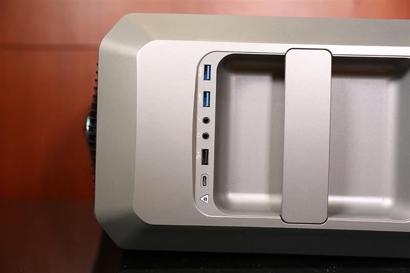 性能强劲无短板！雷神911黑武士Ⅱ代评测：比DIY更划算的品牌机