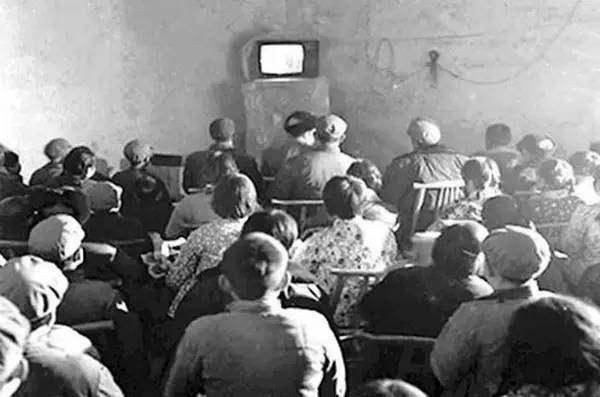 又一波回忆终成回忆“小霸王”就此别过!80后回忆盘点,说好不哭