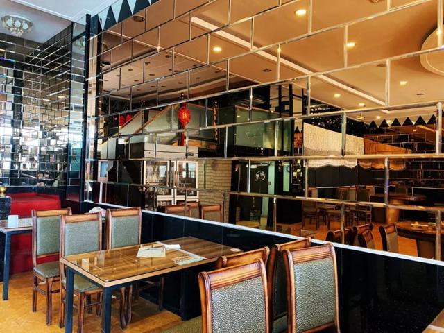原始坑烤土窑烧公鸡、烧地瓜烧土豆子,范家屯这家店可是老霸道了