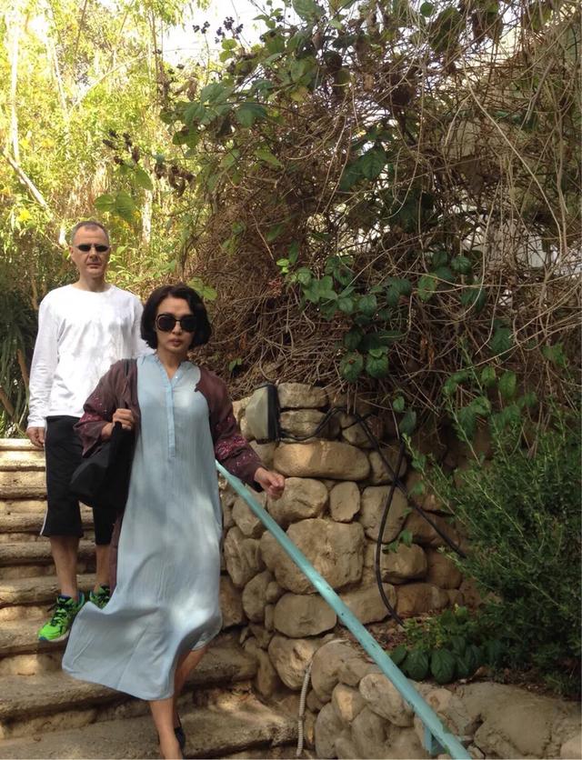 51岁金星“前妻”照片曝光,两人结婚十年竟有名无实