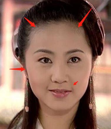 章子怡曾给她伴舞，李小冉恨她嫁给偶像，但最励志的还是她的脸！