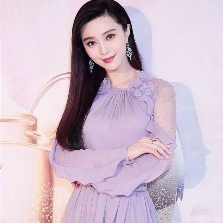 范冰冰大摆复出宴，娱乐圈大腕都捧场？