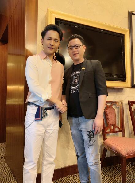 陈晓杰受邀出席欢子巡回演唱会发布会呼吁多唱粤语歌