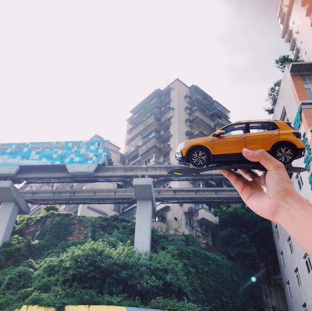 在重庆，开偏30°怕的不是撞车，而是走错路，因为导航都不灵